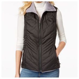 The northface mossbud reversible vest small